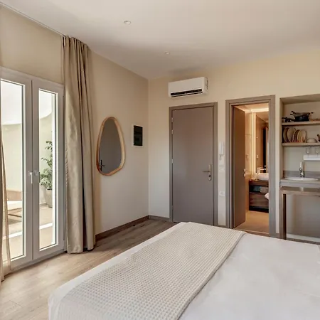 Iroon Units Apartman *