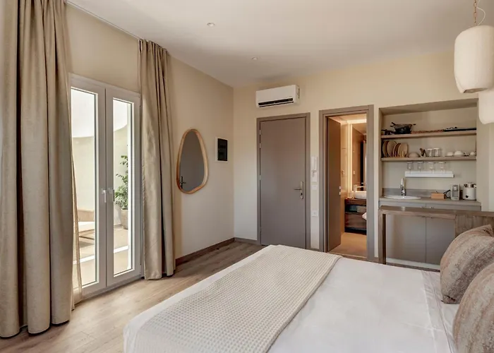 Iroon Units Apartman *