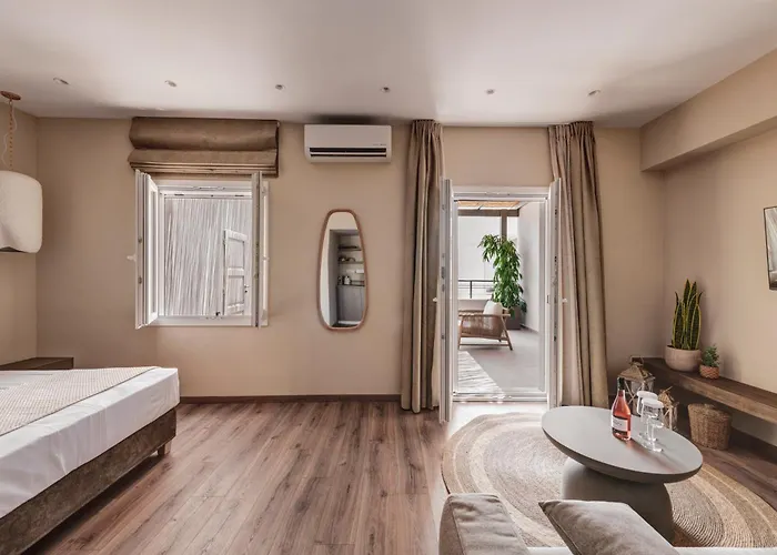 Iroon Units Ermoupoli