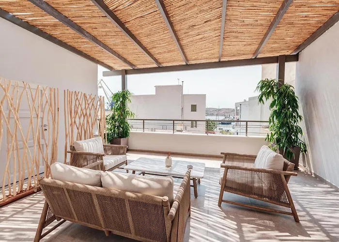 Iroon Units Ermoupoli