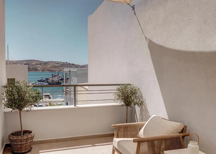 Iroon Units Ermoupoli